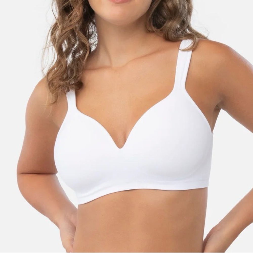 underoutfit perfect neck line 460 NWT medium